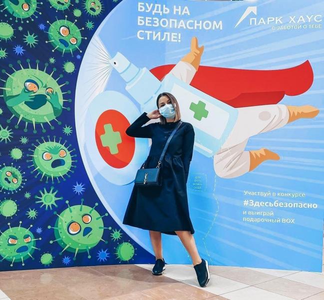 Жители Екатеринбурга могут запечатлеть себя в роли супергероя, который борется с коронавирусом