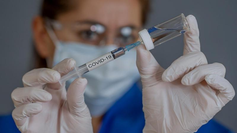 В Подмосковье начали работу первые пункты по вакцинации от Covid-19