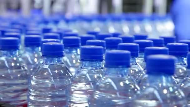 Цифровую маркировку упакованной воды планируется начать с 1 марта 2022 года
